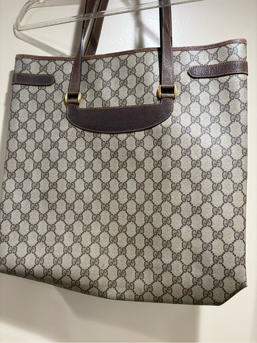Gucci Beige GG Supreme Canvas Tote with Brown Leather Trim - Picture 2 of 3